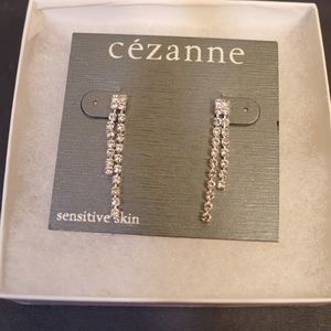 New in box Cézanne earrings for sensitive skin